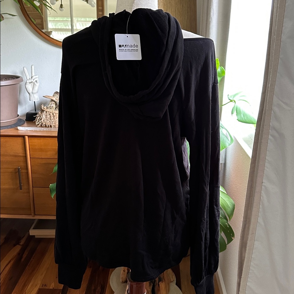 NWT LA Made Cold Shoulder Hooded Sweatshirt - Picture 4 of 5